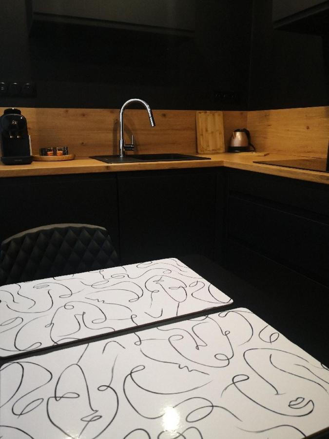 Studio Moderne, Place Parking Prive, Emplacement Ideal A 100 M Du Lac. アヌシー エクステリア 写真