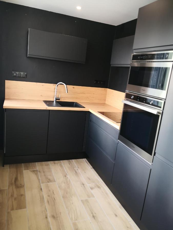 Studio Moderne, Place Parking Prive, Emplacement Ideal A 100 M Du Lac. アヌシー エクステリア 写真